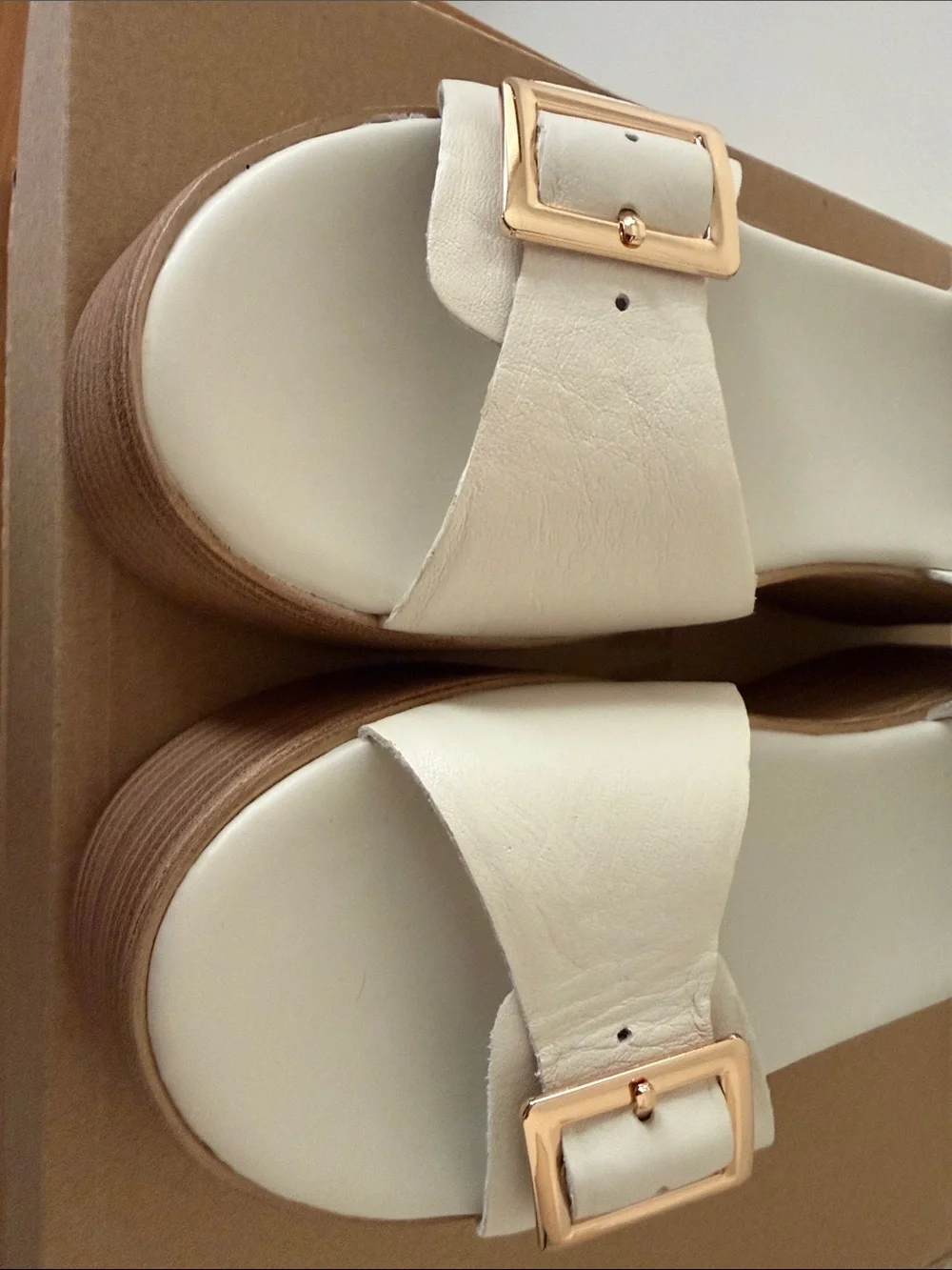 Steve Madden Cream Leather Platform Sandals with Gold Buckles